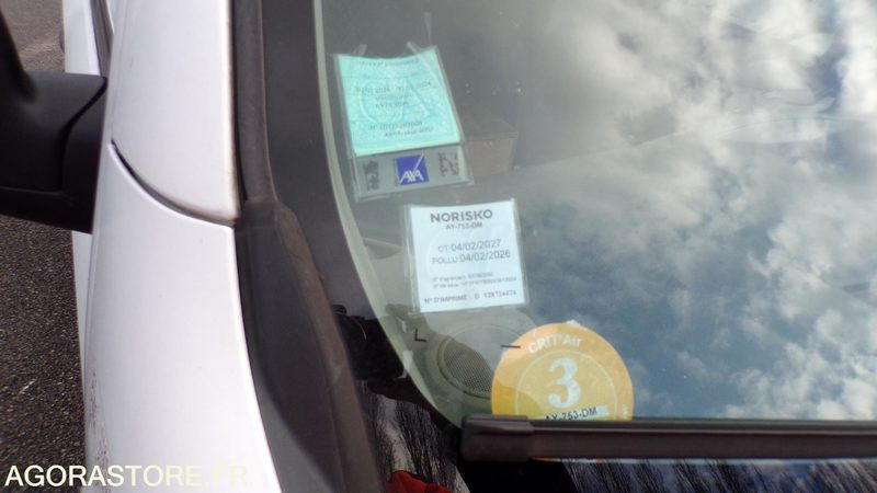 Renault Kangoo - 2010 - 191707kms - AY-753-DM - Fourgonnette: photos 5 Renault Kangoo - 2010 - 191707kms - AY-753-DM - Fourgonnette: photos 5