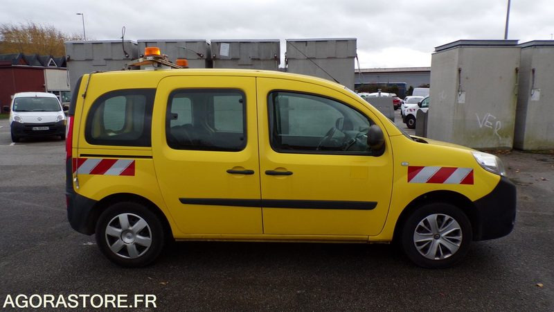 Renault Kangoo - 2015 - 293363kms - DJ-604-MV - Fourgonnette: photos 5 Renault Kangoo - 2015 - 293363kms - DJ-604-MV - Fourgonnette: photos 5