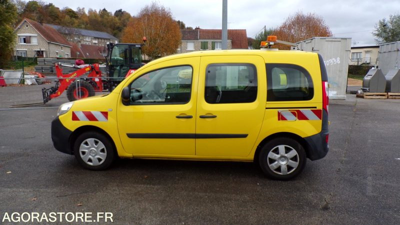 Renault Kangoo - 2015 - 293363kms - DJ-604-MV - Fourgonnette: photos 3 Renault Kangoo - 2015 - 293363kms - DJ-604-MV - Fourgonnette: photos 3