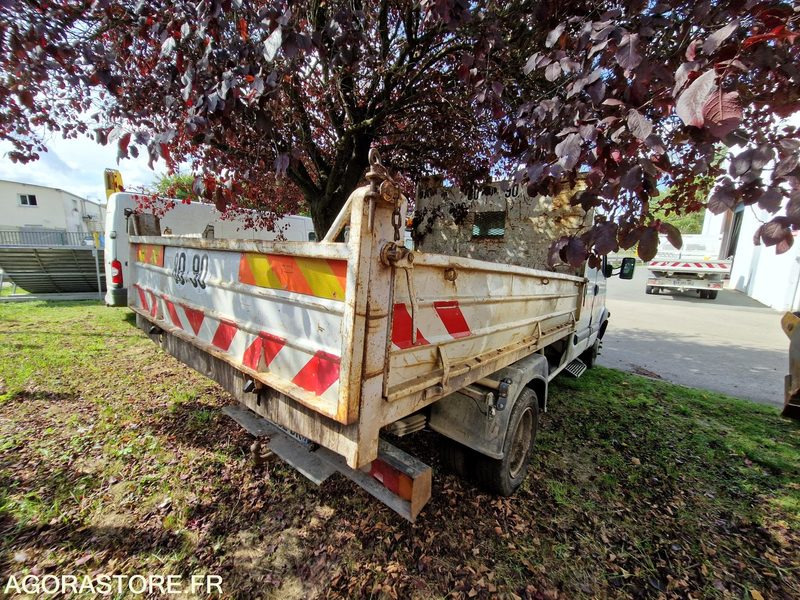 Renault Mascott - 2000 - 74126 - EL382DR - Utilitaire benne: photos 4 Renault Mascott - 2000 - 74126 - EL382DR - Utilitaire benne: photos 4