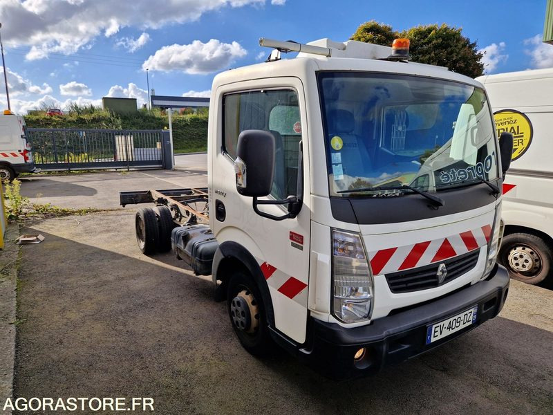 Renault Maxity - 2018 - 172638- EV409DZ - Utilitaire benne: photos 2 Renault Maxity - 2018 - 172638- EV409DZ - Utilitaire benne: photos 2