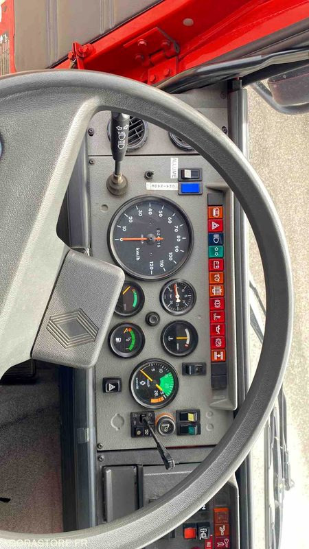 Renault Midliner 210 - Camion de pompier: photos 5 Renault Midliner 210 - Camion de pompier: photos 5