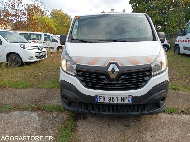 Renault Trafic - 255439 kms - 2016 - Fourgon utilitaire: photos 1 Renault Trafic - 255439 kms - 2016 - Fourgon utilitaire: photos 1