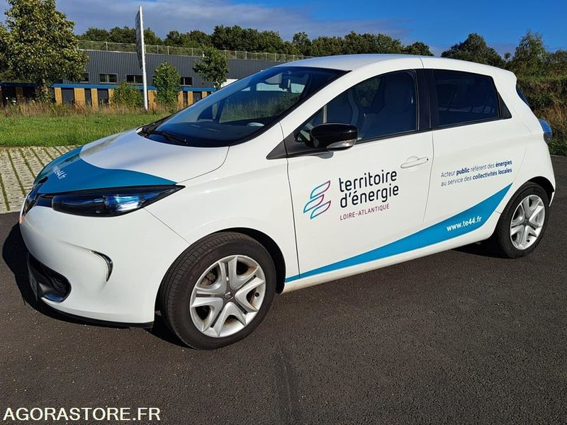 Renault Zoé 73307 kms FD277AT - Voiture: photos 4 Renault Zoé 73307 kms FD277AT - Voiture: photos 4
