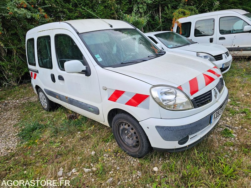 Renault kangoo - 2007 - 226880km - 1082WN28 - Voiture: photos 2 Renault kangoo - 2007 - 226880km - 1082WN28 - Voiture: photos 2