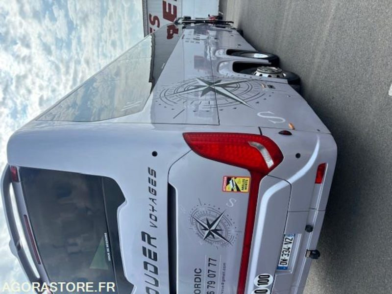 SCANIA TOURING - Autocar: photos 1 SCANIA TOURING - Autocar: photos 1