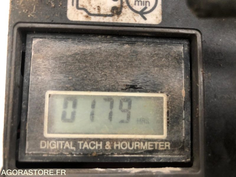 SCIE A SOL HUSQVARNA FS413 - 500 mm - Matériel de chantier: photos 3 SCIE A SOL HUSQVARNA FS413 - 500 mm - Matériel de chantier: photos 3