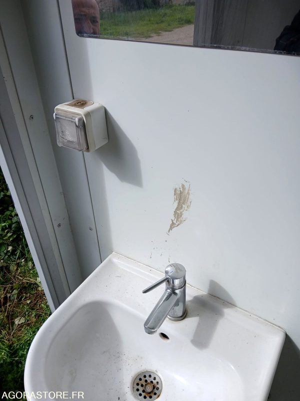 Sanitaires WC, lavabo mobile - Conteneur comme habitat: photos 4 Sanitaires WC, lavabo mobile - Conteneur comme habitat: photos 4