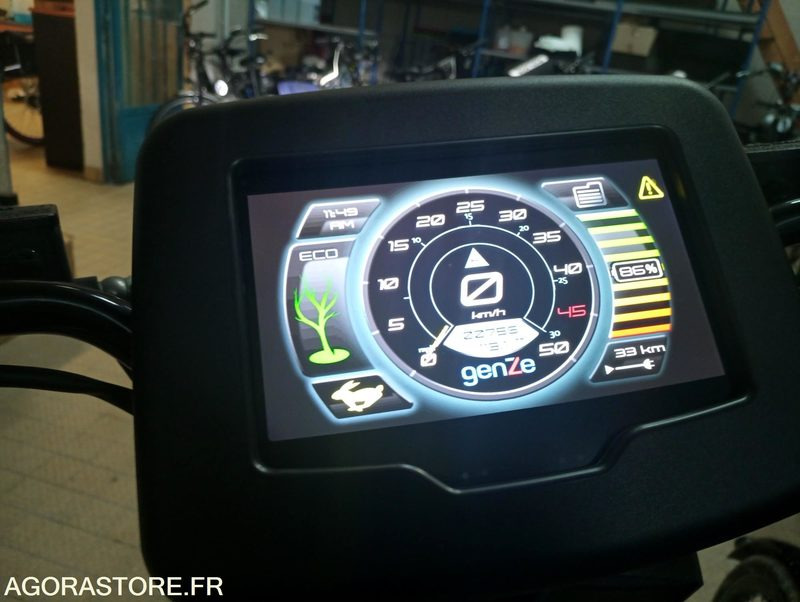 Scooter électrique peugeot - Motocyclette: photos 5 Scooter électrique peugeot - Motocyclette: photos 5