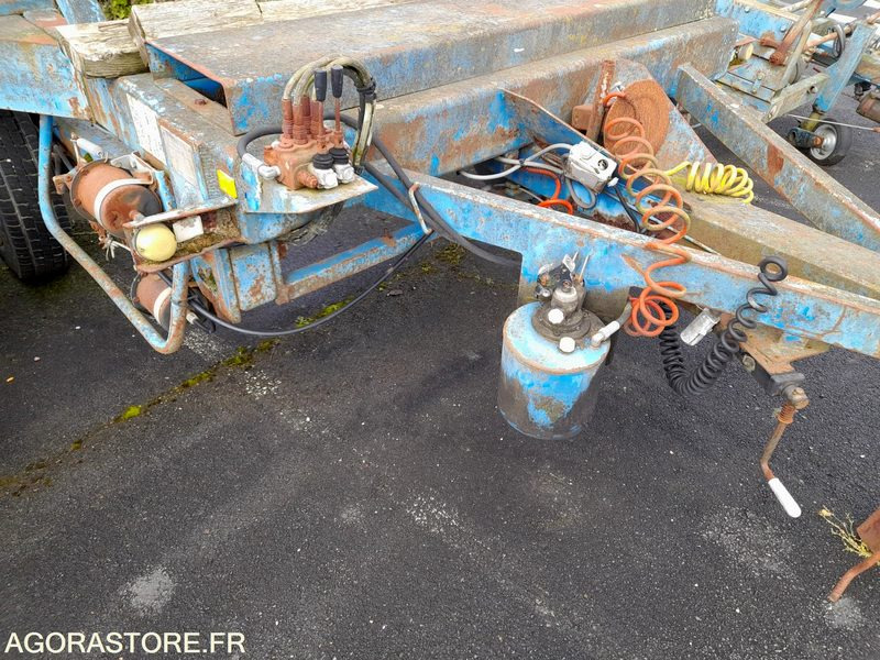 Dérouleuse double essieux - 1994 - 8765WH14 - Semi-remorque: photos 1 Dérouleuse double essieux - 1994 - 8765WH14 - Semi-remorque: photos 1
