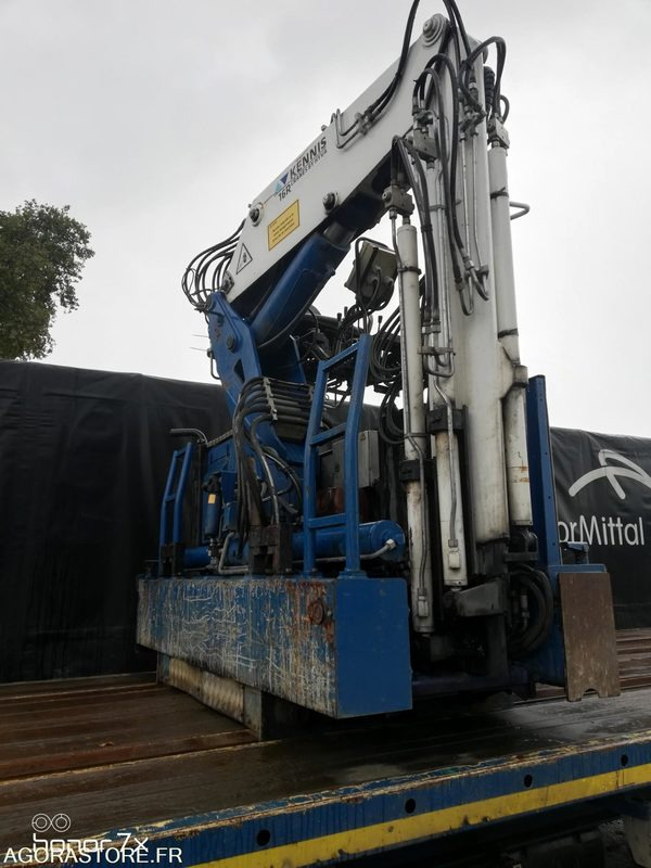 Semi-remorque Royen grue roulante Kennis 2014 (3971) - Semi-remorque plateau: photos 3 Semi-remorque Royen grue roulante Kennis 2014 (3971) - Semi-remorque plateau: photos 3