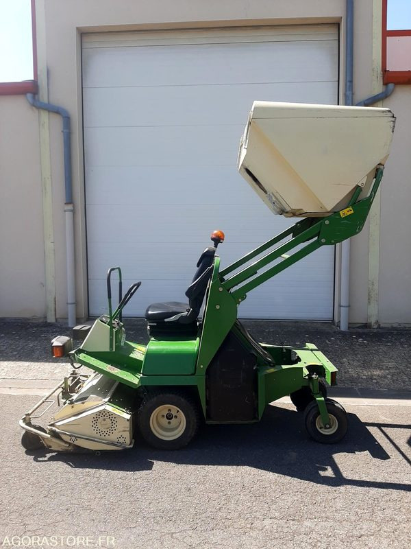 TONDEUSE AUTO PORTEE AMAZONE - Motofaucheuse: photos 1 TONDEUSE AUTO PORTEE AMAZONE - Motofaucheuse: photos 1