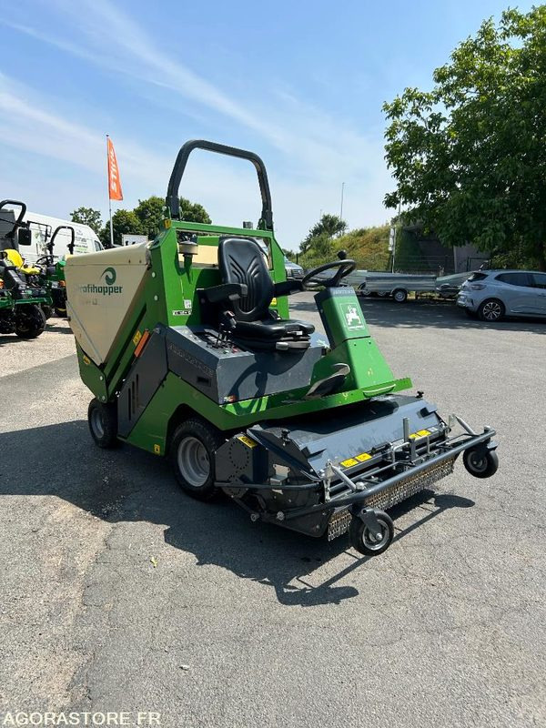 TONDEUSE FRONTALE AMAZONE - Motofaucheuse: photos 2 TONDEUSE FRONTALE AMAZONE - Motofaucheuse: photos 2