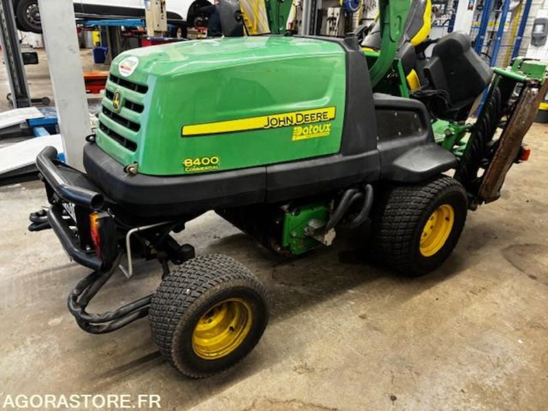 TONDEUSE HELICOIDALE JOHN DEERE 8400-ROULANTE-1521 HEURES. - Motofaucheuse: photos 5 TONDEUSE HELICOIDALE JOHN DEERE 8400-ROULANTE-1521 HEURES. - Motofaucheuse: photos 5