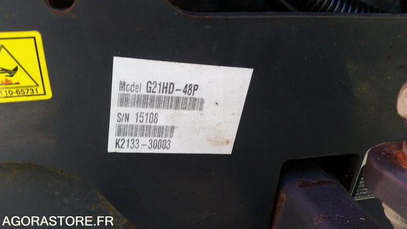 Motofaucheuse TONDEUSE KUBOTA G21 DIESEL 2007 933H SANS PLATEAU DE COUPE: photos 12