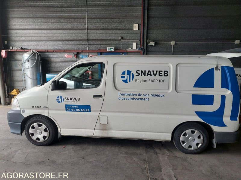 TOYOTA Hiace fourgon HP HUWER 2012 272000KM ROULANT EXPORT UNIQUEMENT - Fourgonnette: photos 3 TOYOTA Hiace fourgon HP HUWER 2012 272000KM ROULANT EXPORT UNIQUEMENT - Fourgonnette: photos 3