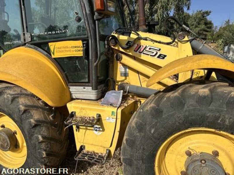 TRACTOPELLE NEW HOLLAND B115B - 3601H - 2008 - Tractopelle: photos 4 TRACTOPELLE NEW HOLLAND B115B - 3601H - 2008 - Tractopelle: photos 4