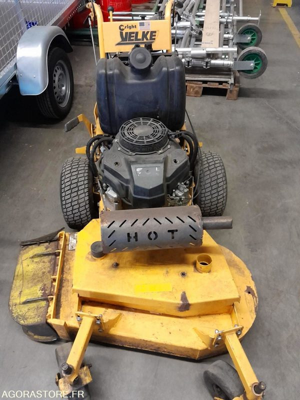 Tondeuse tractée 90cms WRIGHT VELKE 3615 (TT394) - Matériel de jardinage: photos 1 Tondeuse tractée 90cms WRIGHT VELKE 3615 (TT394) - Matériel de jardinage: photos 1