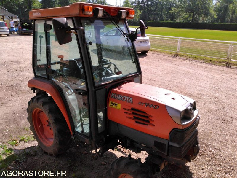 Tracteur Kubota STV40 1907 heures 2010 - Tracteur agricole: photos 1 Tracteur Kubota STV40 1907 heures 2010 - Tracteur agricole: photos 1