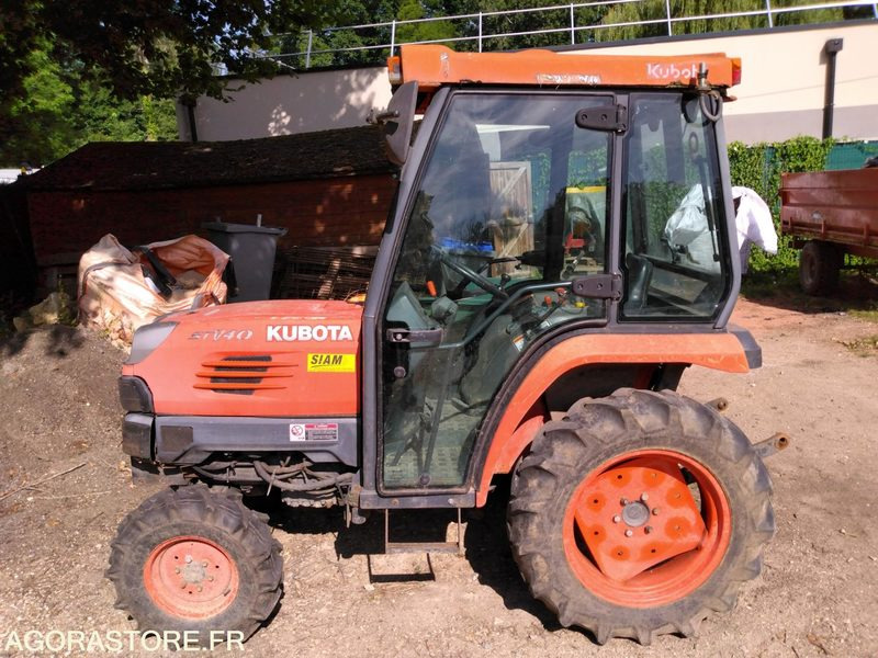 Tracteur Kubota STV40 1907 heures 2010 - Tracteur agricole: photos 2 Tracteur Kubota STV40 1907 heures 2010 - Tracteur agricole: photos 2