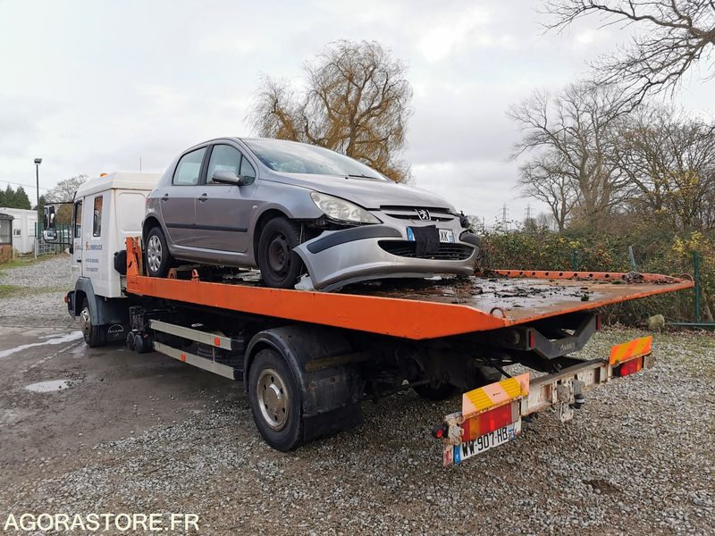 Camion dépannage plateau Man - 2001 - 339 751km - VEHICULE BELGE - Tracteur routier: photos 3 Camion dépannage plateau Man - 2001 - 339 751km - VEHICULE BELGE - Tracteur routier: photos 3
