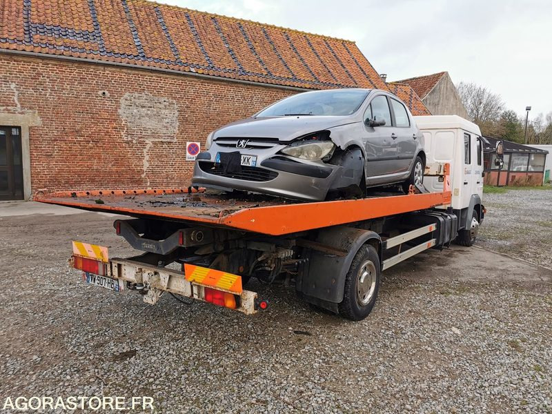 Camion dépannage plateau Man - 2001 - 339 751km - VEHICULE BELGE - Tracteur routier: photos 4 Camion dépannage plateau Man - 2001 - 339 751km - VEHICULE BELGE - Tracteur routier: photos 4