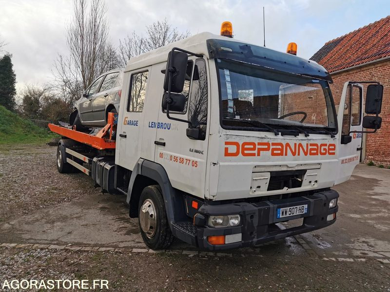 Camion dépannage plateau Man - 2001 - 339 751km - VEHICULE BELGE - Tracteur routier: photos 1 Camion dépannage plateau Man - 2001 - 339 751km - VEHICULE BELGE - Tracteur routier: photos 1