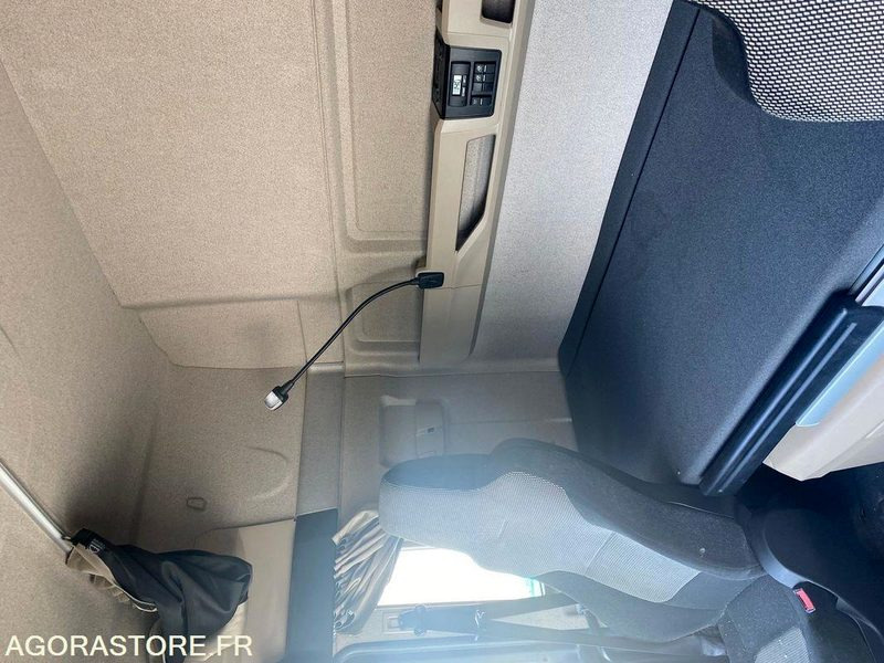 MAN TGX 500.18 Hydraulique + ralentisseur - Tracteur routier: photos 2 MAN TGX 500.18 Hydraulique + ralentisseur - Tracteur routier: photos 2