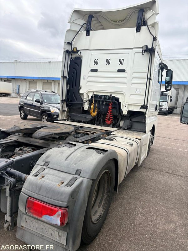 Man TGX 440 EURO 6 - 2015 - 770 050km TRES BON ETAT - Tracteur routier: photos 3 Man TGX 440 EURO 6 - 2015 - 770 050km TRES BON ETAT - Tracteur routier: photos 3