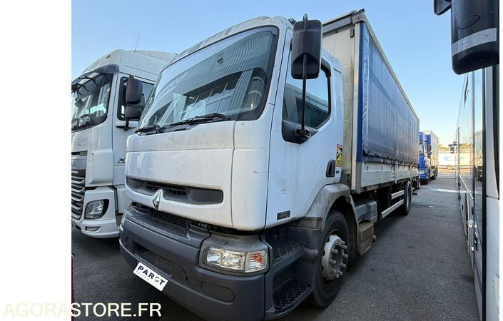RENAULT 320 DCI - 2006 - 549 396km - Tracteur routier: photos 1 RENAULT 320 DCI - 2006 - 549 396km - Tracteur routier: photos 1