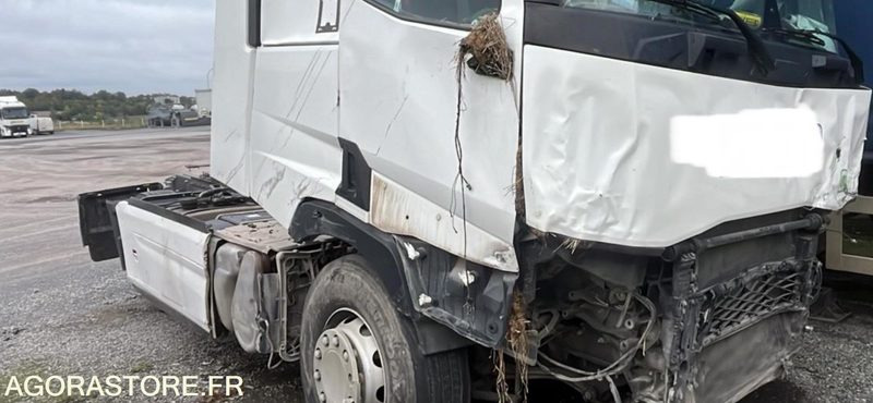 RENAULT T 480 (2022) - Tracteur routier: photos 2 RENAULT T 480 (2022) - Tracteur routier: photos 2