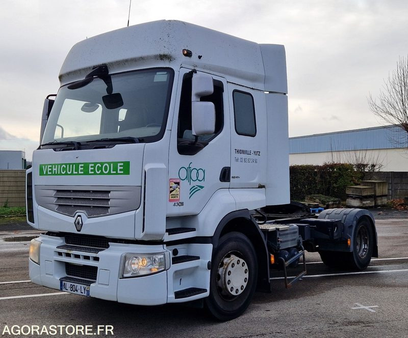 Renault Premium 430 2010 - Tracteur routier: photos 1 Renault Premium 430 2010 - Tracteur routier: photos 1