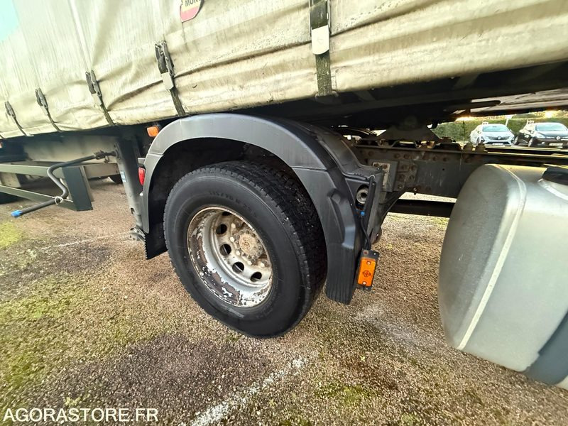 Tracteur routier Renault Premium 430 2010: photos 9 Tracteur routier Renault Premium 430 2010: photos 9