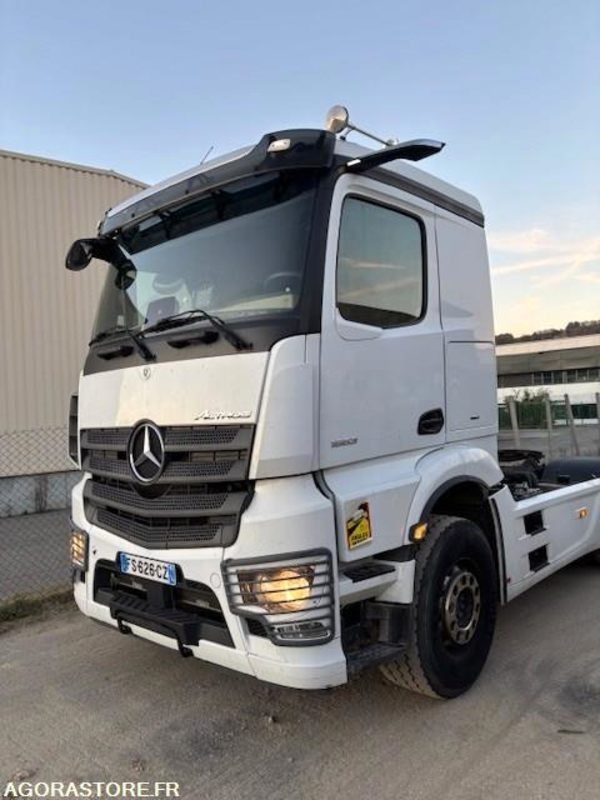 TRACTEUR 4X2 MERCEDES ACTROS 1853 2020 430 000 KM - Tracteur routier: photos 1 TRACTEUR 4X2 MERCEDES ACTROS 1853 2020 430 000 KM - Tracteur routier: photos 1
