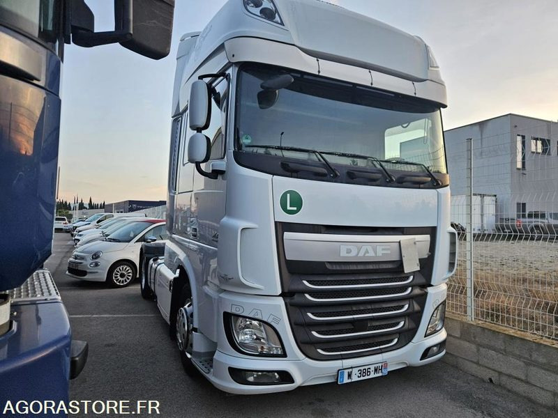 TRACTEUR DAF XF 510 XL - 2016 - 447120km - TRES BON ETAT - Tracteur routier: photos 1 TRACTEUR DAF XF 510 XL - 2016 - 447120km - TRES BON ETAT - Tracteur routier: photos 1