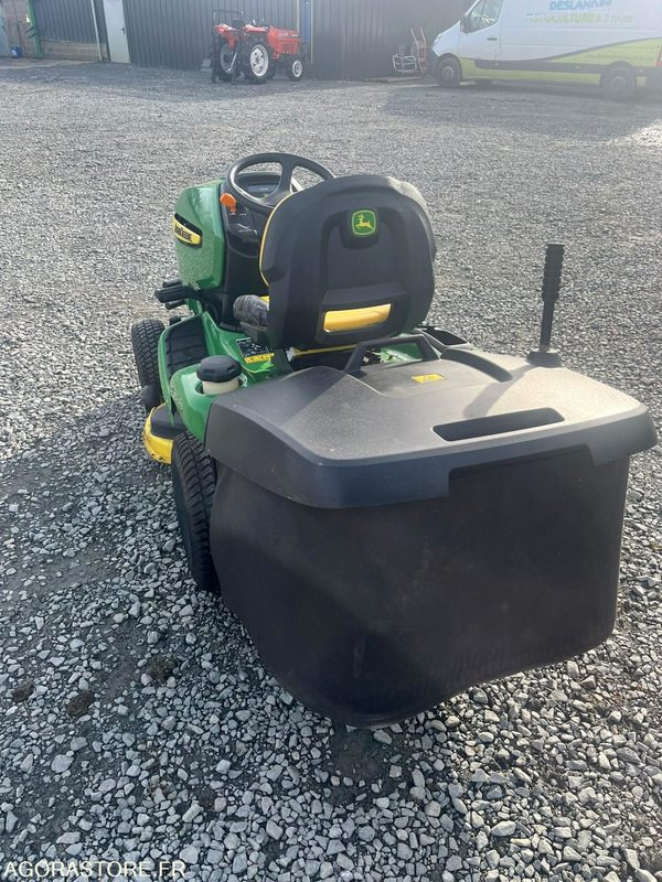 Tracteur tondeuse John deere x305r - Motofaucheuse: photos 4 Tracteur tondeuse John deere x305r - Motofaucheuse: photos 4
