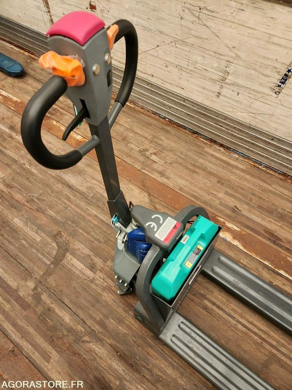 Transpalette électrique 1500kg - neuf - Transpalette: photos 3 Transpalette électrique 1500kg - neuf - Transpalette: photos 3