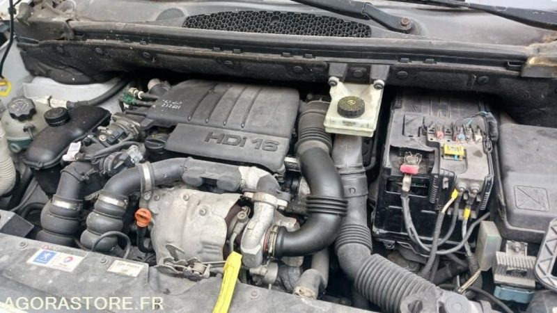 VEHICULE FRIGORIFIQUE PEUGEOT PARTNER AB519FR - Fourgonnette: photos 3 VEHICULE FRIGORIFIQUE PEUGEOT PARTNER AB519FR - Fourgonnette: photos 3