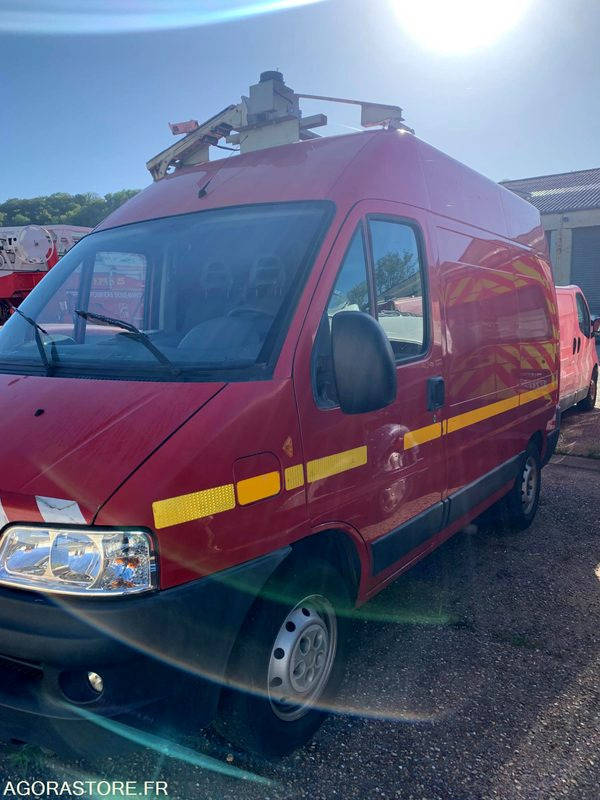 VTU CITROEN JUMPER 9547WH76 - Fourgon utilitaire: photos 2 VTU CITROEN JUMPER 9547WH76 - Fourgon utilitaire: photos 2