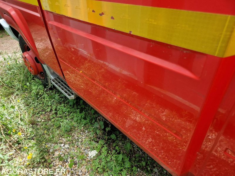 Véhicule utilitaire Renault B120 -1997 - 27058 - 9399WD27: photos 26