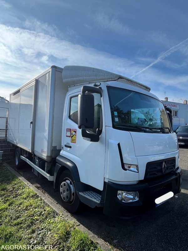 Renault trucks RENAULT D CAISSE 20M3 3.0L 177 CV BVA 7T500 - 2015 - 135 000km - Véhicule utilitaire: photos 1 Renault trucks RENAULT D CAISSE 20M3 3.0L 177 CV BVA 7T500 - 2015 - 135 000km - Véhicule utilitaire: photos 1