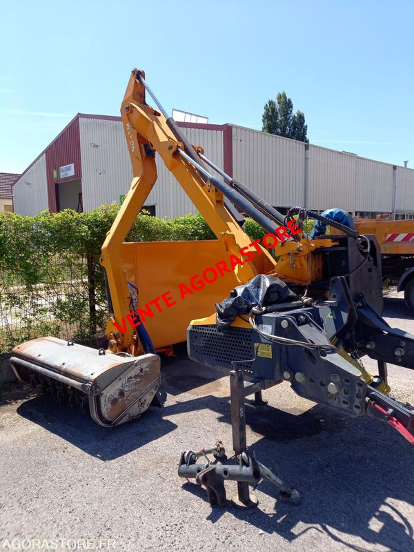 Vends épareuse NOREMAT MAGISTRA M60 - Epareuse: photos 3 Vends épareuse NOREMAT MAGISTRA M60 - Epareuse: photos 3