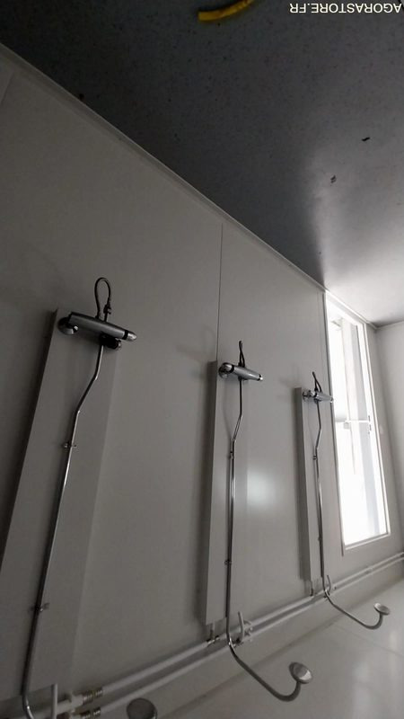 Bloc modulaire de 12 douches communes - Outil/ Équipement: photos 4 Bloc modulaire de 12 douches communes - Outil/ Équipement: photos 4