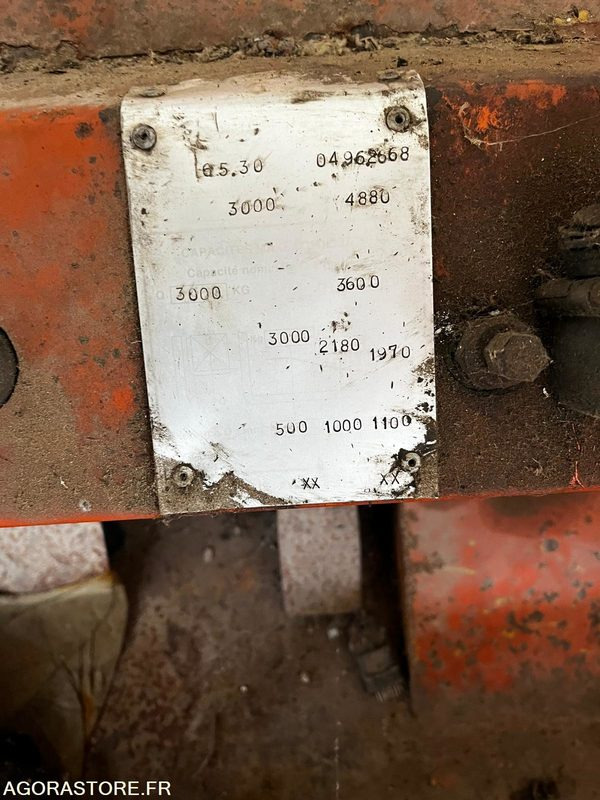 Charriot elevateur 2 tonnes - Chariot élévateur: photos 4 Charriot elevateur 2 tonnes - Chariot élévateur: photos 4