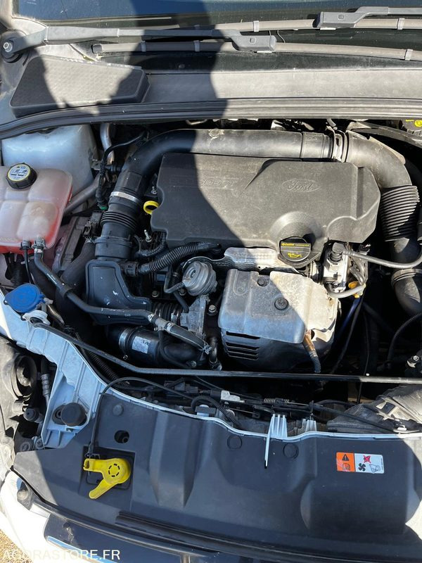 Ford focus 1lecoboost 2013 149000km - Voiture break: photos 5 Ford focus 1lecoboost 2013 149000km - Voiture break: photos 5