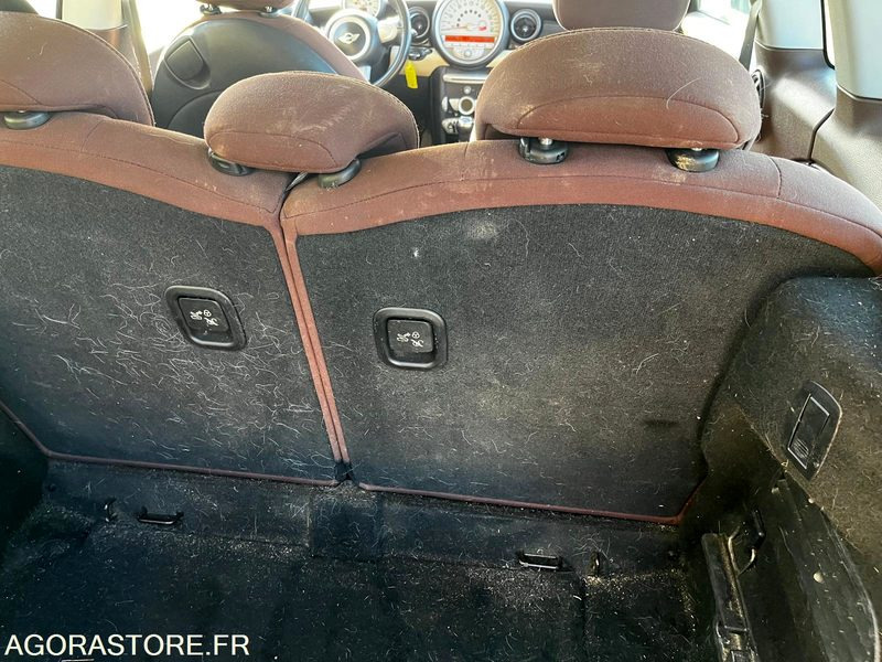 Mini clubman 1.6ess 2009 169000km - Voiture break: photos 5 Mini clubman 1.6ess 2009 169000km - Voiture break: photos 5