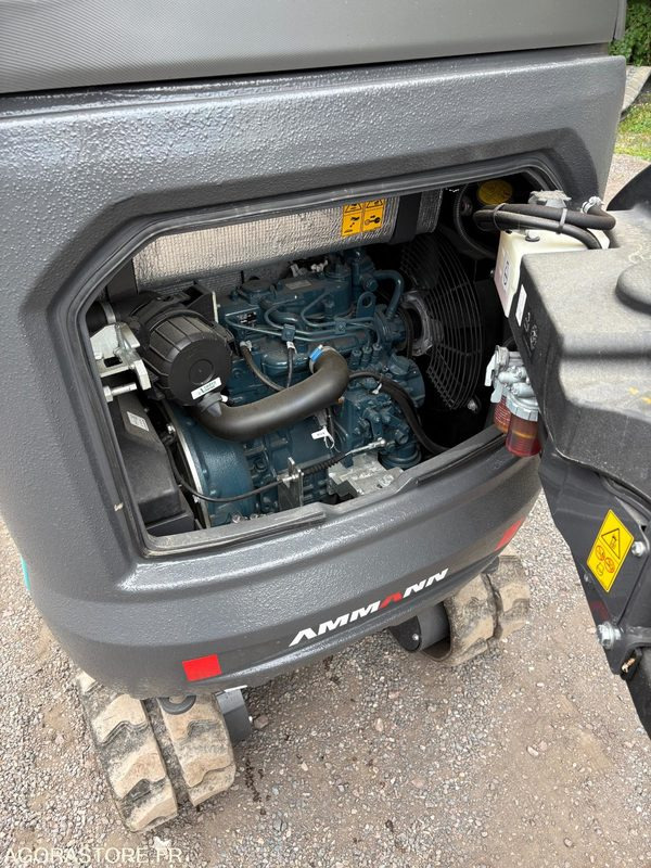 Mini pelle - Mini pelle: photos 2 Mini pelle - Mini pelle: photos 2