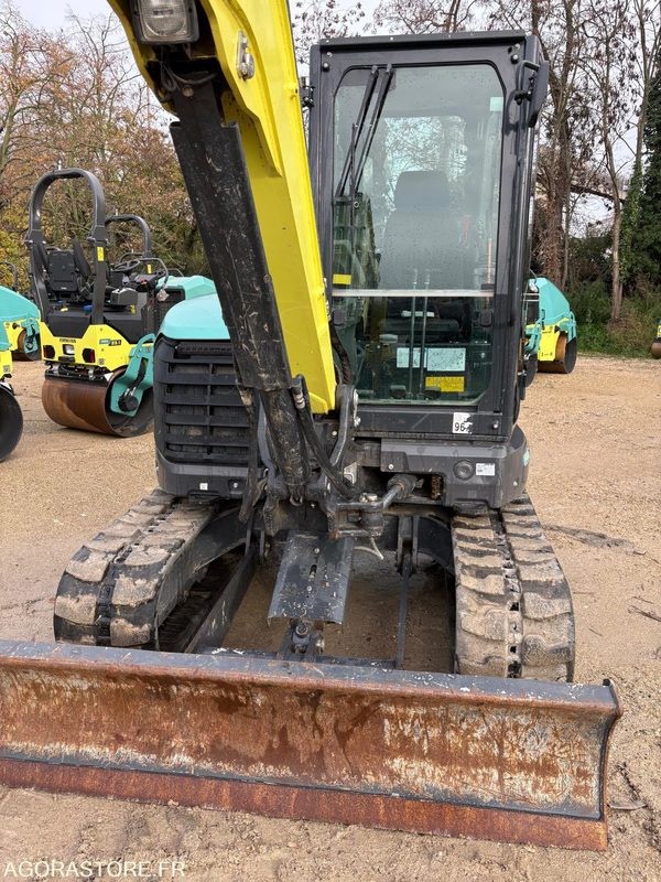 Pelle 5t ammann - Moteur Kubota - 2023 - 750 heures 3 godets TRES BON ETAT - Pelle: photos 2 Pelle 5t ammann - Moteur Kubota - 2023 - 750 heures 3 godets TRES BON ETAT - Pelle: photos 2
