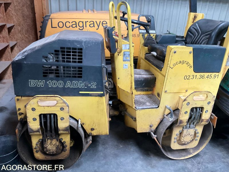 Rouleau compacteur - 2001 - 3000 heures - Compacteur: photos 1 Rouleau compacteur - 2001 - 3000 heures - Compacteur: photos 1