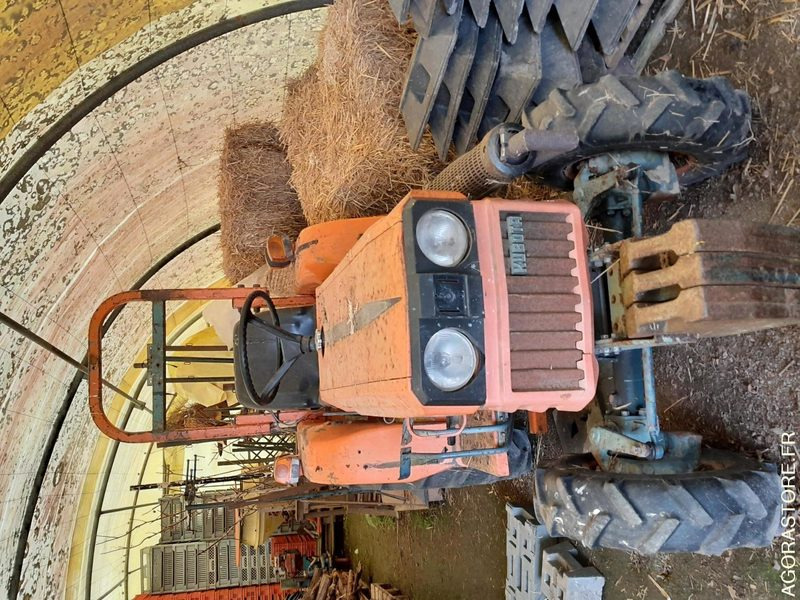 Tracteur kubota B 8200 H de 1985 NON ROULANT - Tracteur agricole: photos 2 Tracteur kubota B 8200 H de 1985 NON ROULANT - Tracteur agricole: photos 2